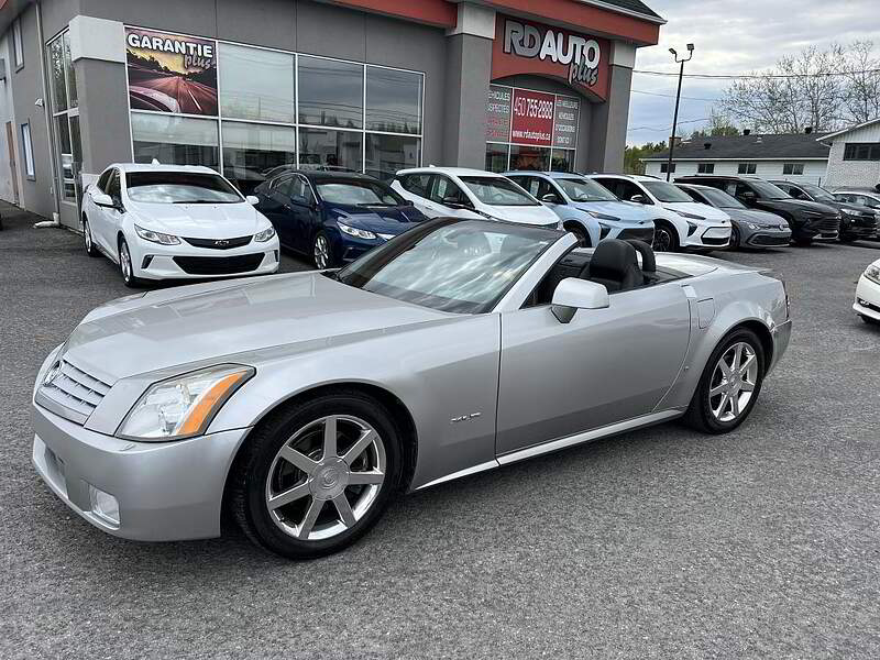 Cadillac-XLR-2008 (1)